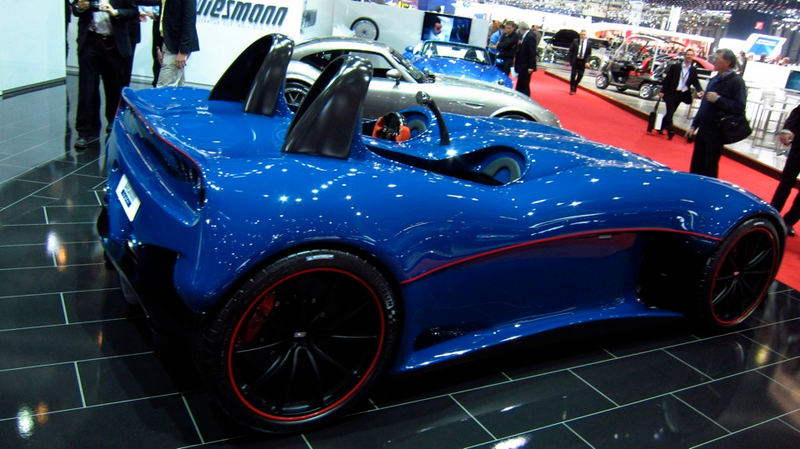 Illustration for article titled Wiesmann's BMW-powered ultralight is fast, stubby